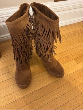 Fringe Suede Boots - Brown